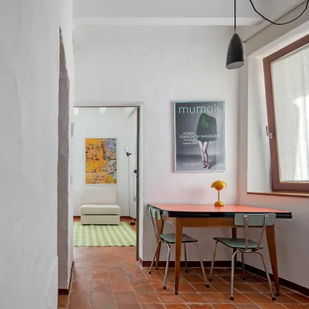 Ses Sucreres Small & Slow 4*