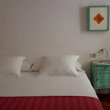 Ses Sucreres Small & Slow Ferreries