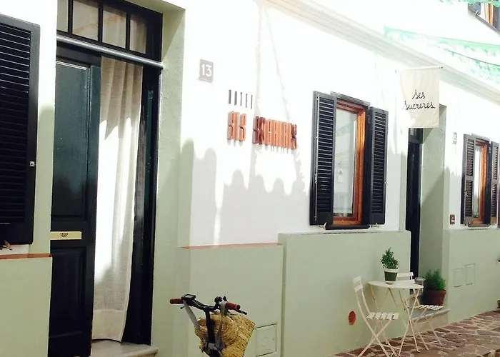 Ses Sucreres Small & Slow 4* Ferreries