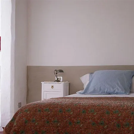 Ses Sucreres Small & Slow 4*