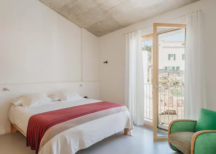 Ses Sucreres Small & Slow